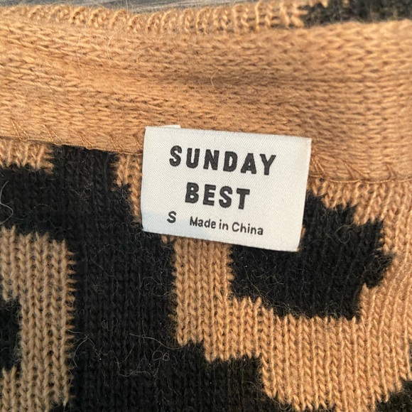 Aritzia Sunday Beat Cardigan - Picture 2 of 3